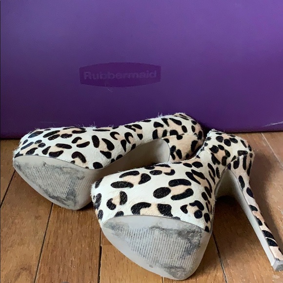 STEVE MADDEN- DEJAVU- LEOPARD HEELS- WOMENS SIZE 7 - Picture 3 of 4